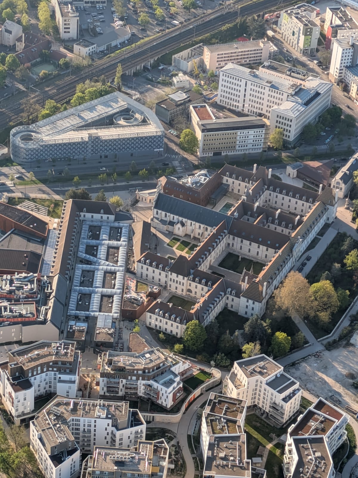 dijon-ville-vue-du-ciel