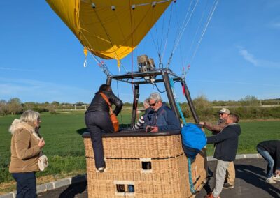 installation-montgolfieres-nuitonnes