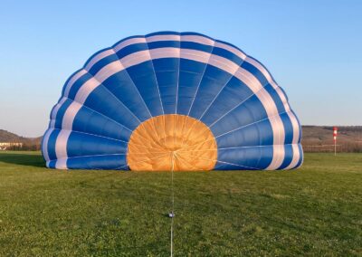 installation-montgolfieres-nuitonnes