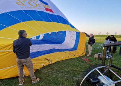 installation-montgolfieres-nuitonnes