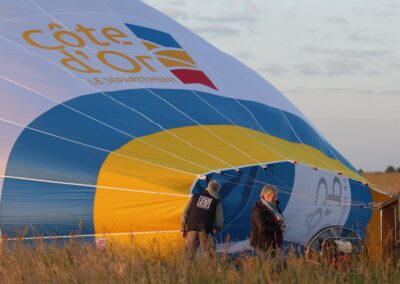 installation-montgolfieres-nuitonnes
