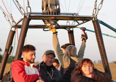 passagers-montgolfieres-nuitonnes