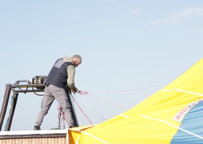 installation-montgolfieres-nuitonnes